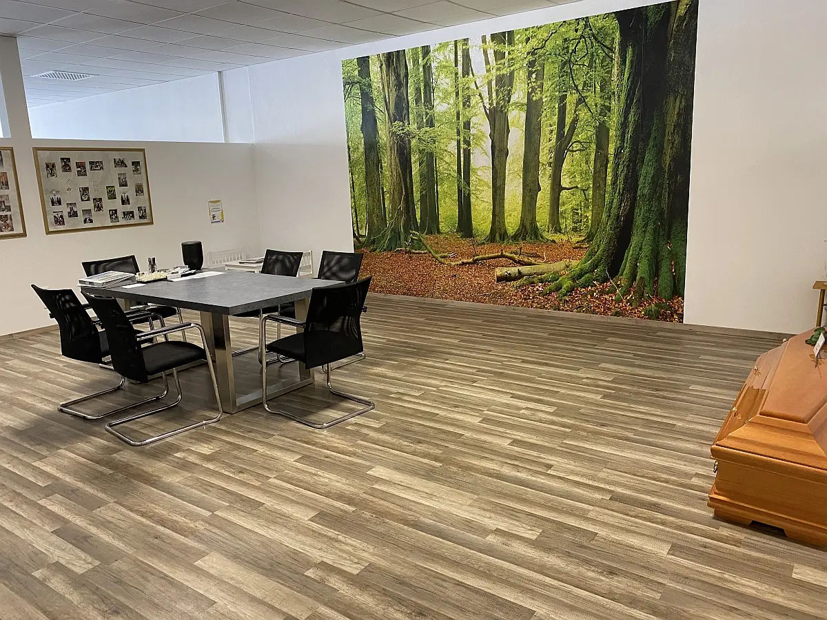 Innenansicht Bestattung Marcus Biermeier in Kelheim